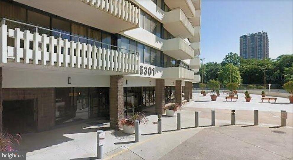 OLYMPUS CONDOMINIUM - Residential Lease