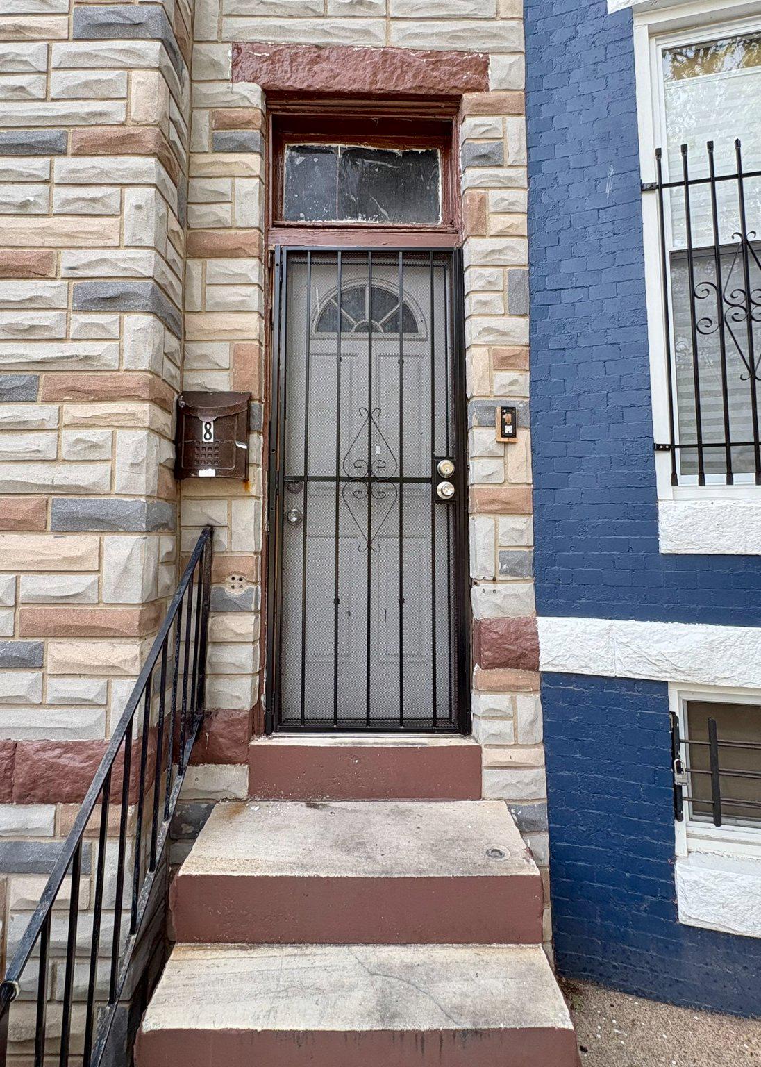 8 S PAYSON STREET