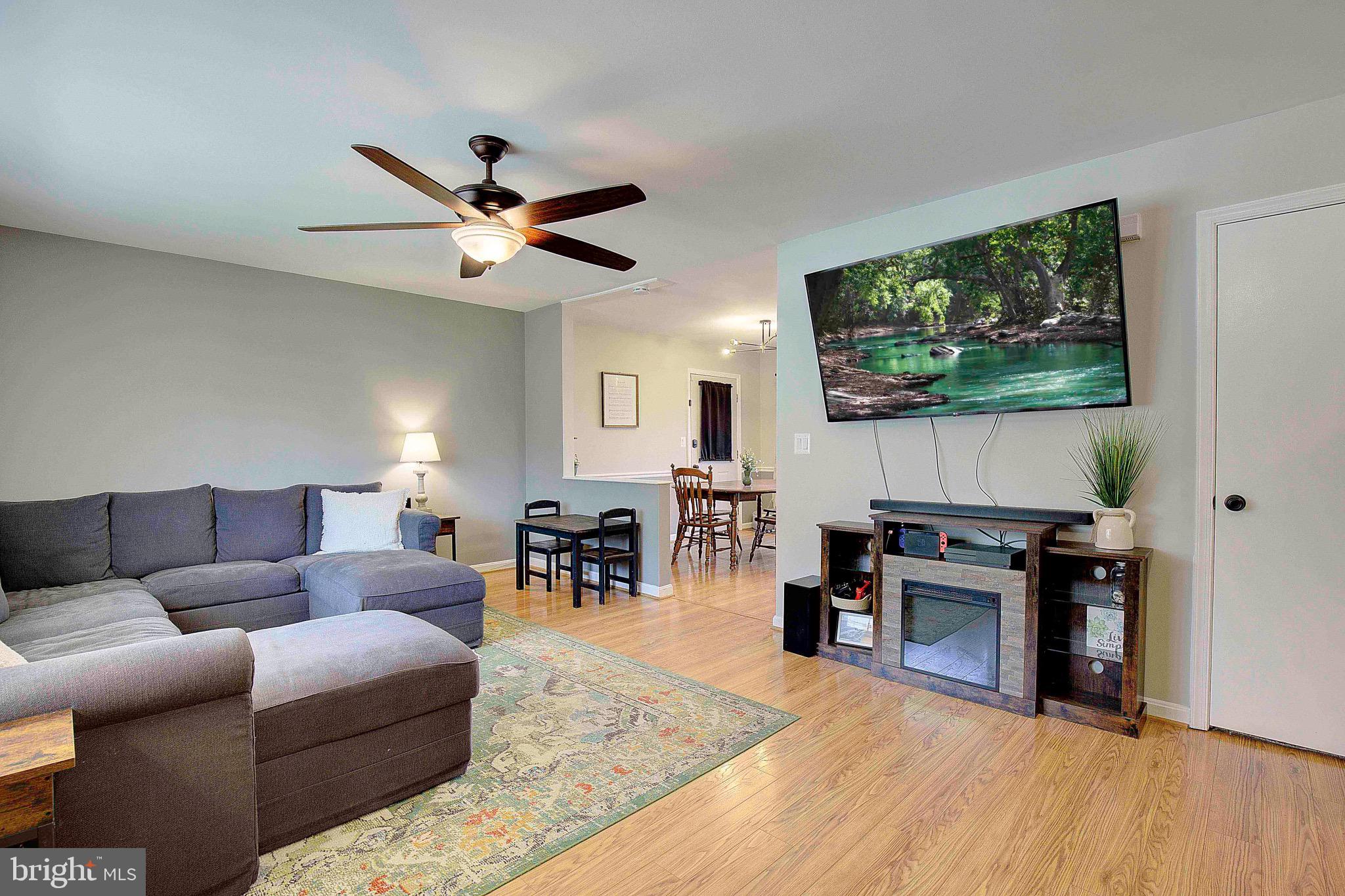 BROOKESIDE - Residential