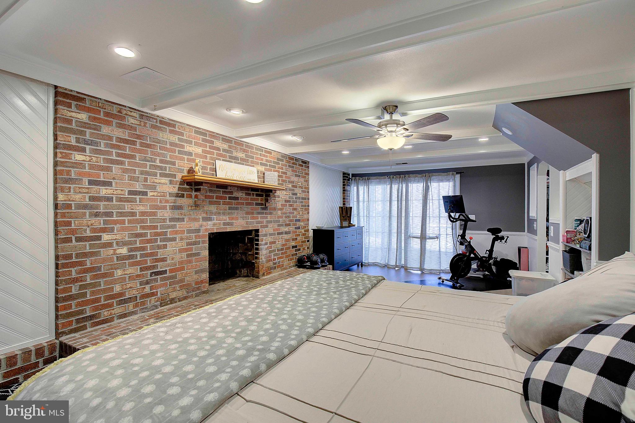 BROOKESIDE - Residential