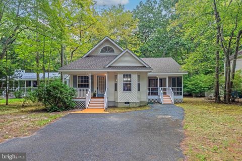 124 CAMELOT CIRCLE OCEAN PINES MD 21811