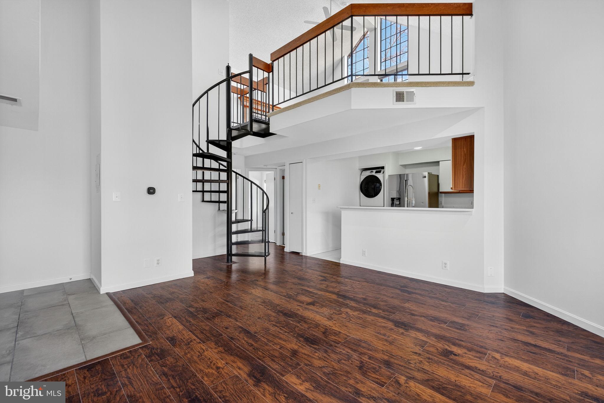 6017 CURTIER DRIVE F F