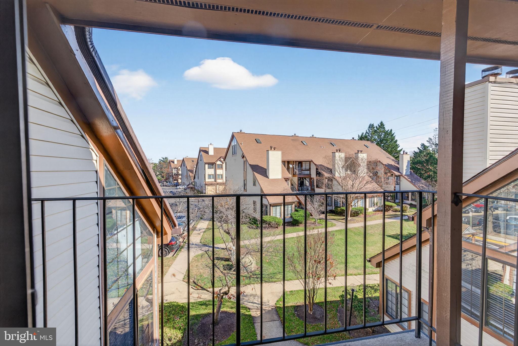 6017 CURTIER DRIVE F F