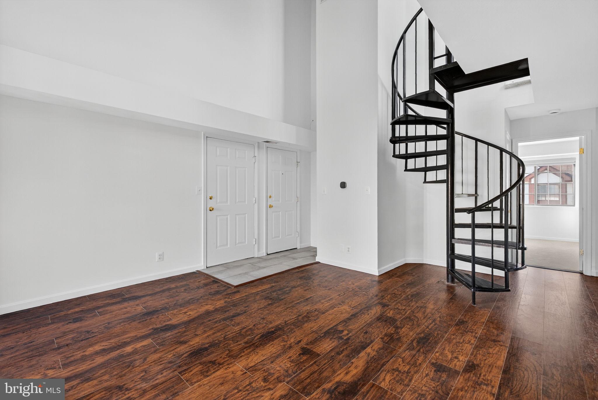 6017 CURTIER DRIVE F F