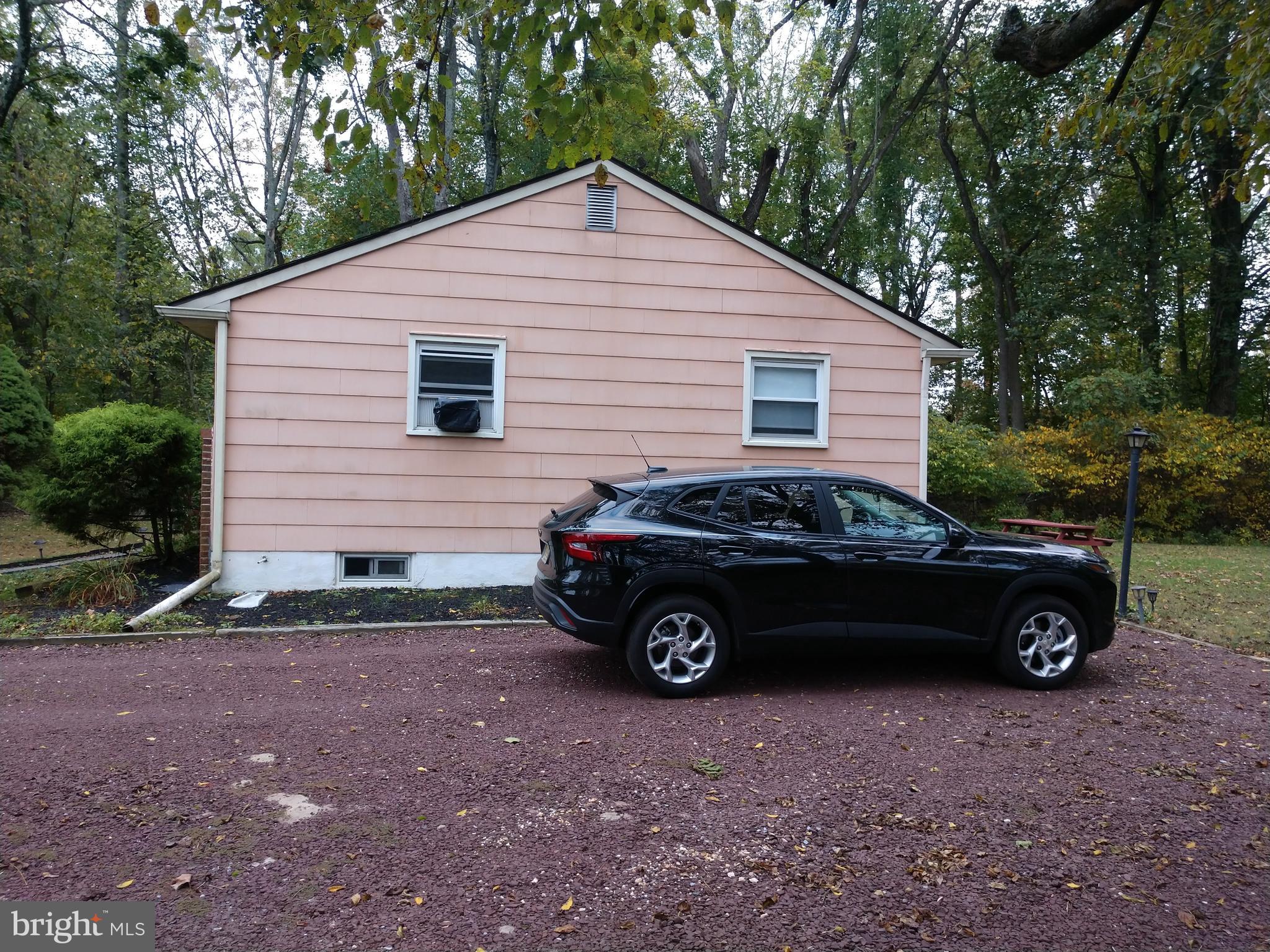 39 SPRING GARDEN STREET