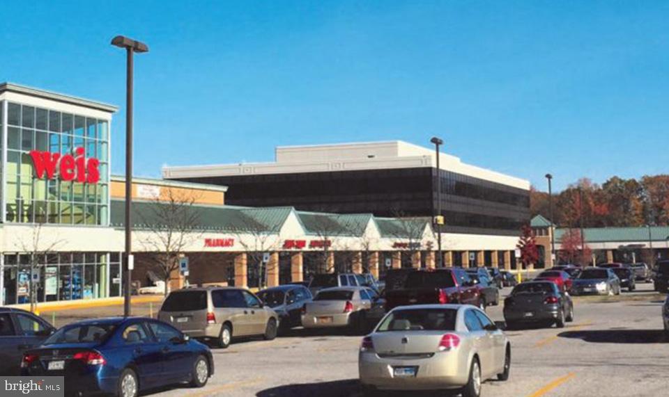 SEVEN OAKS - Residential