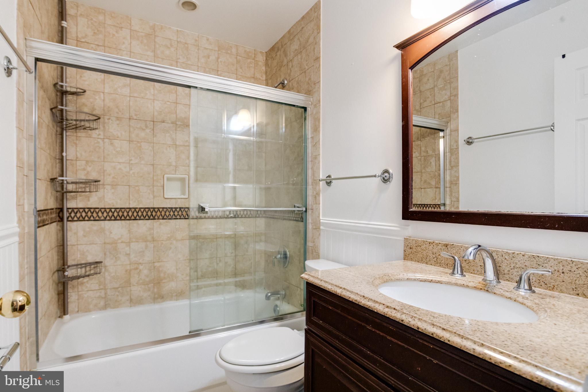 SEVEN OAKS - Residential