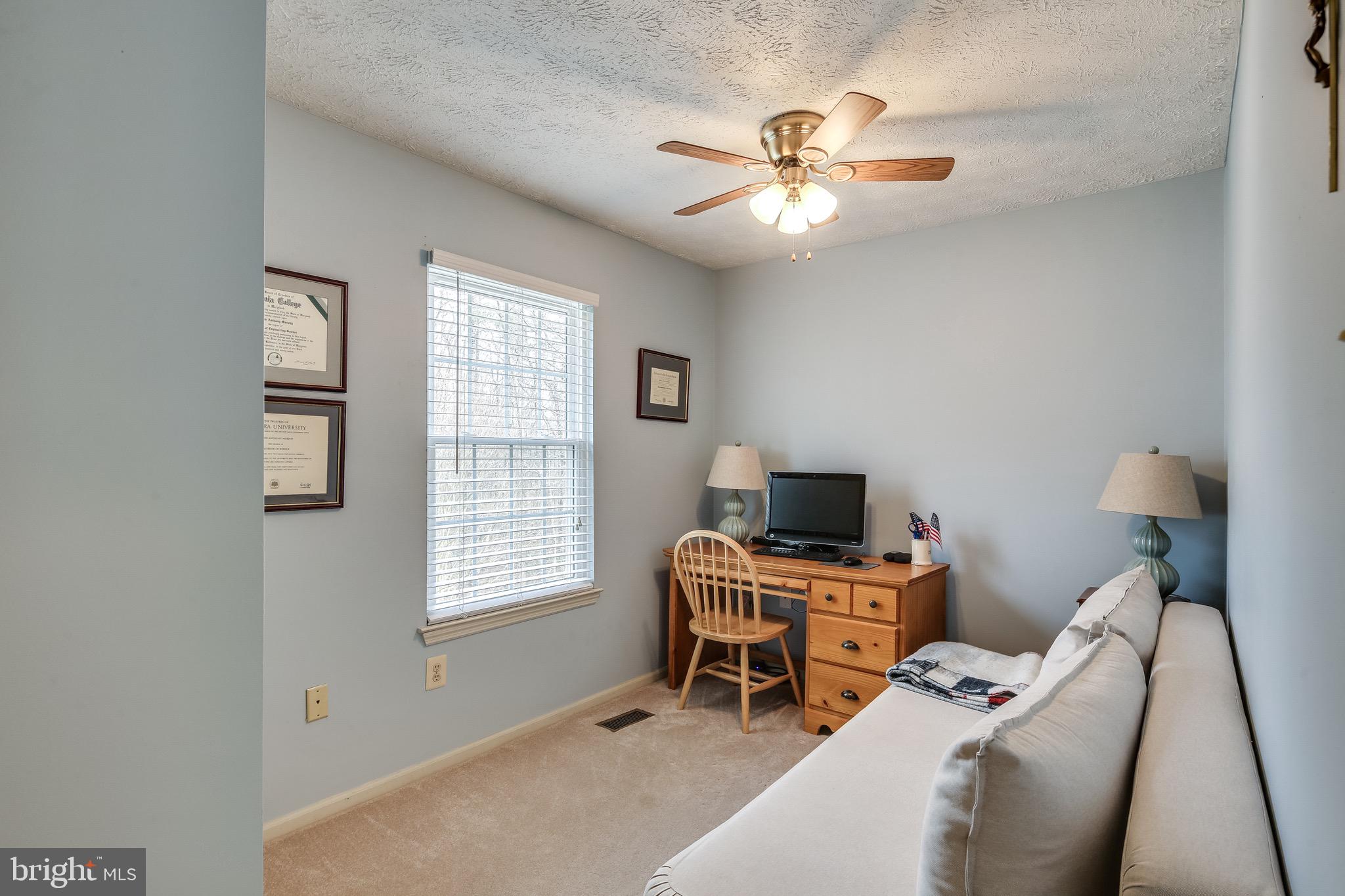 KINGS GRANT - Residential