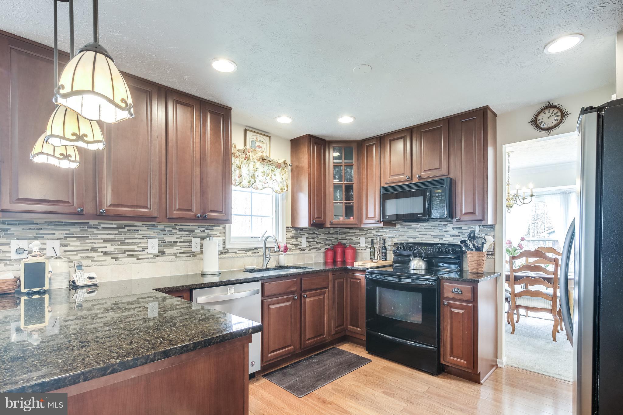 KINGS GRANT - Residential