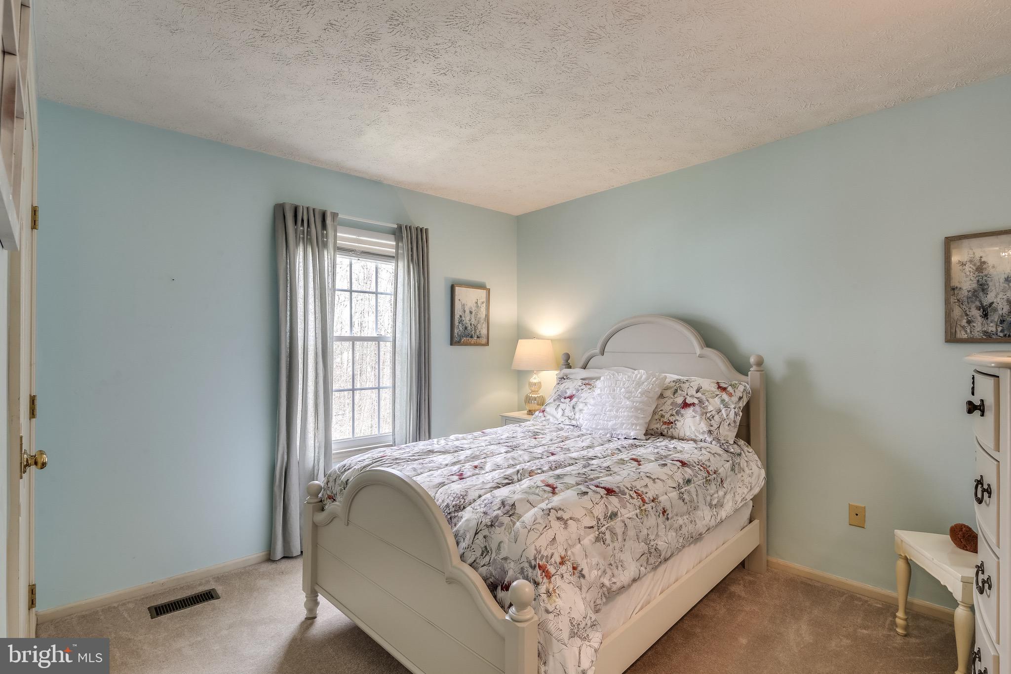 KINGS GRANT - Residential