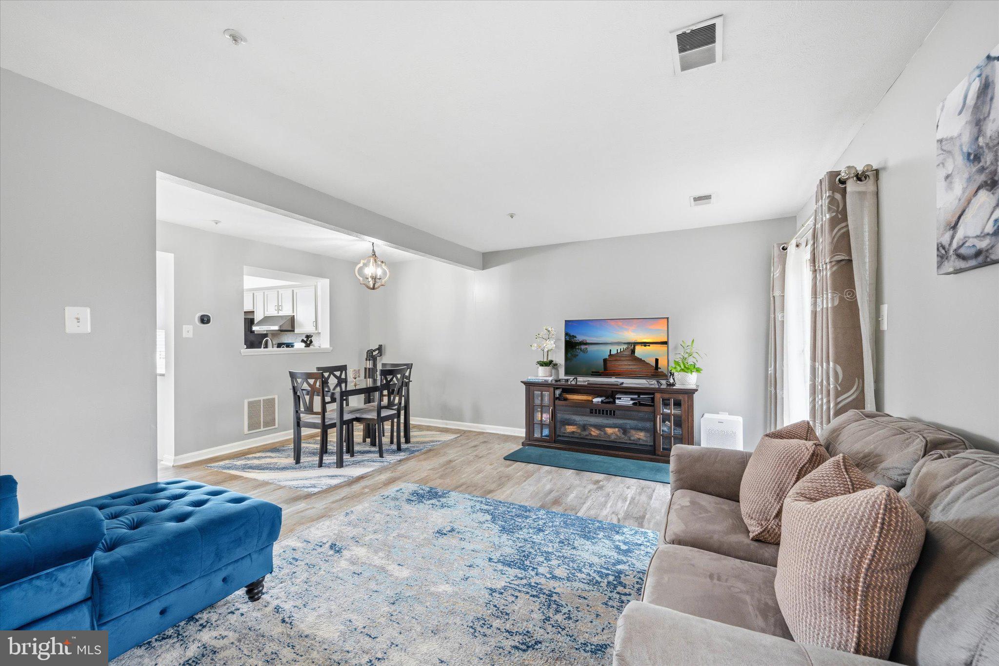 NEW MARKET WEST - Residential