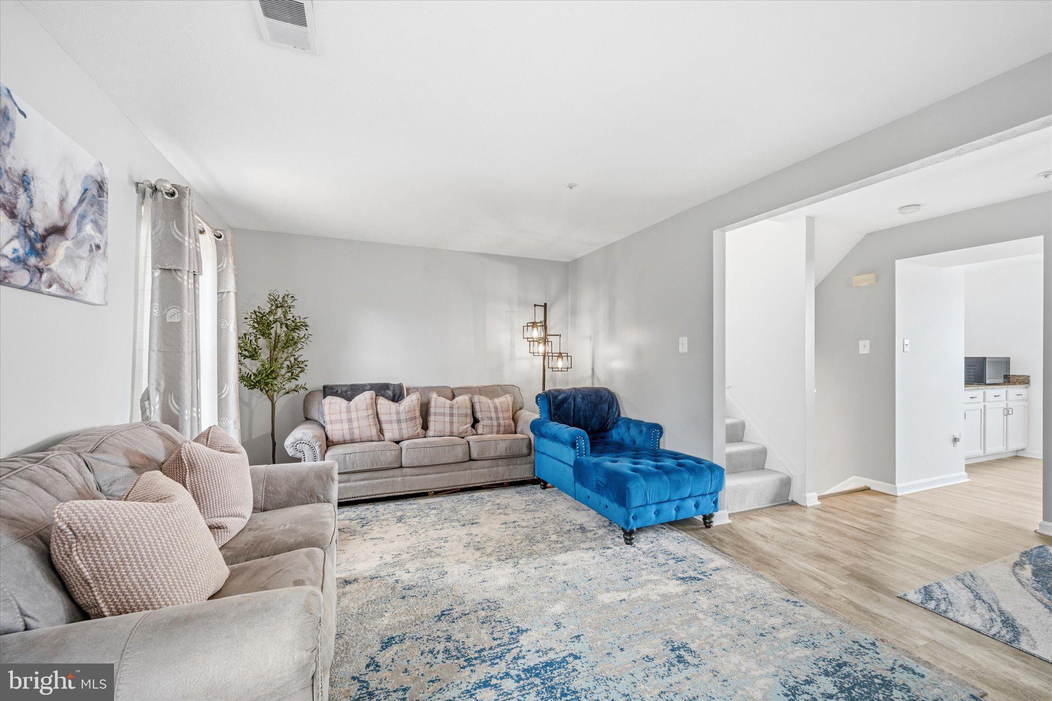 NEW MARKET WEST - Residential