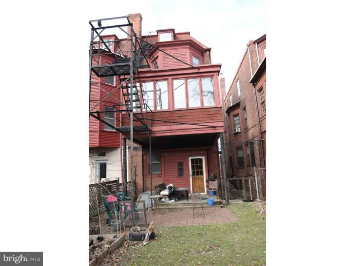 SPRUCE HILL - Residential