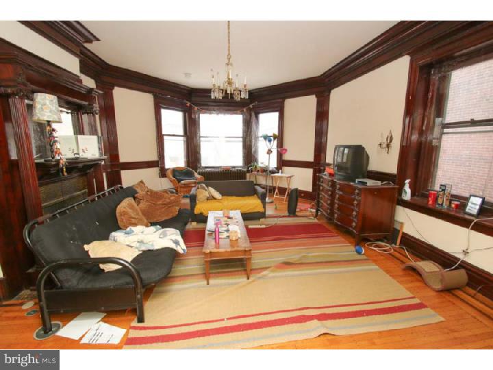 SPRUCE HILL - Residential