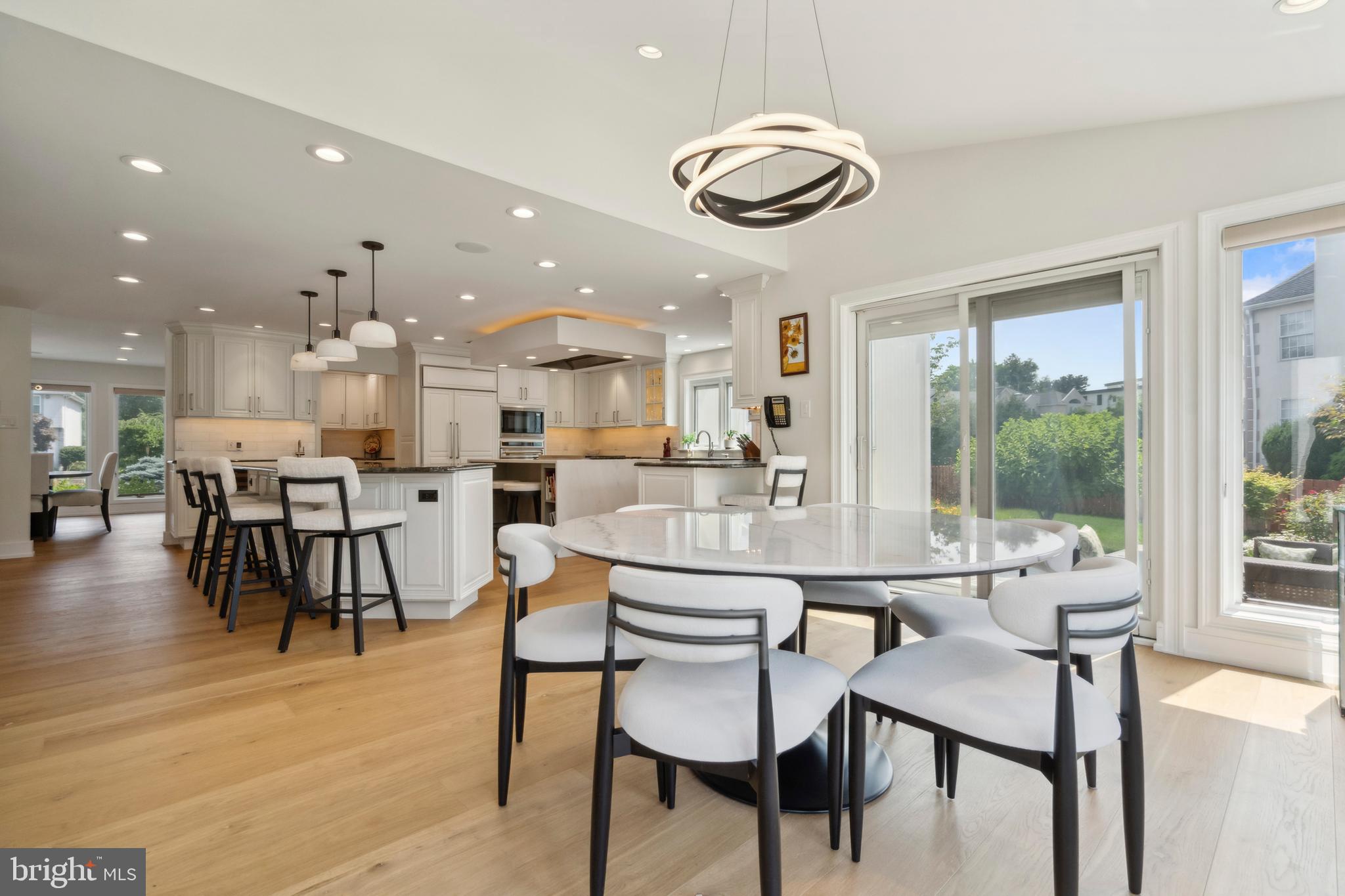 LONG LANE FARMS 3 - Residential