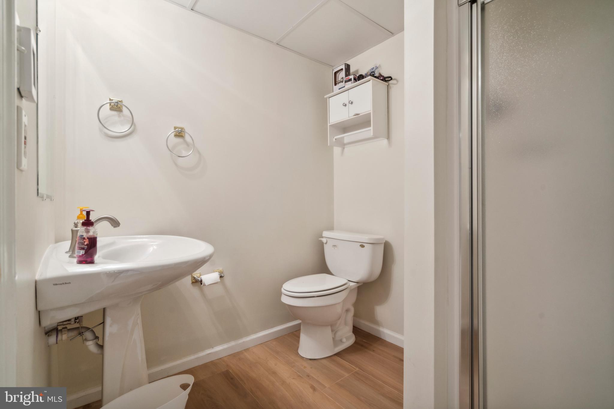 LONG LANE FARMS 3 - Residential