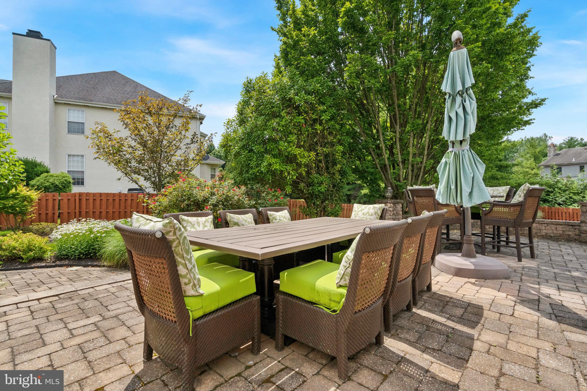 LONG LANE FARMS 3 - Residential