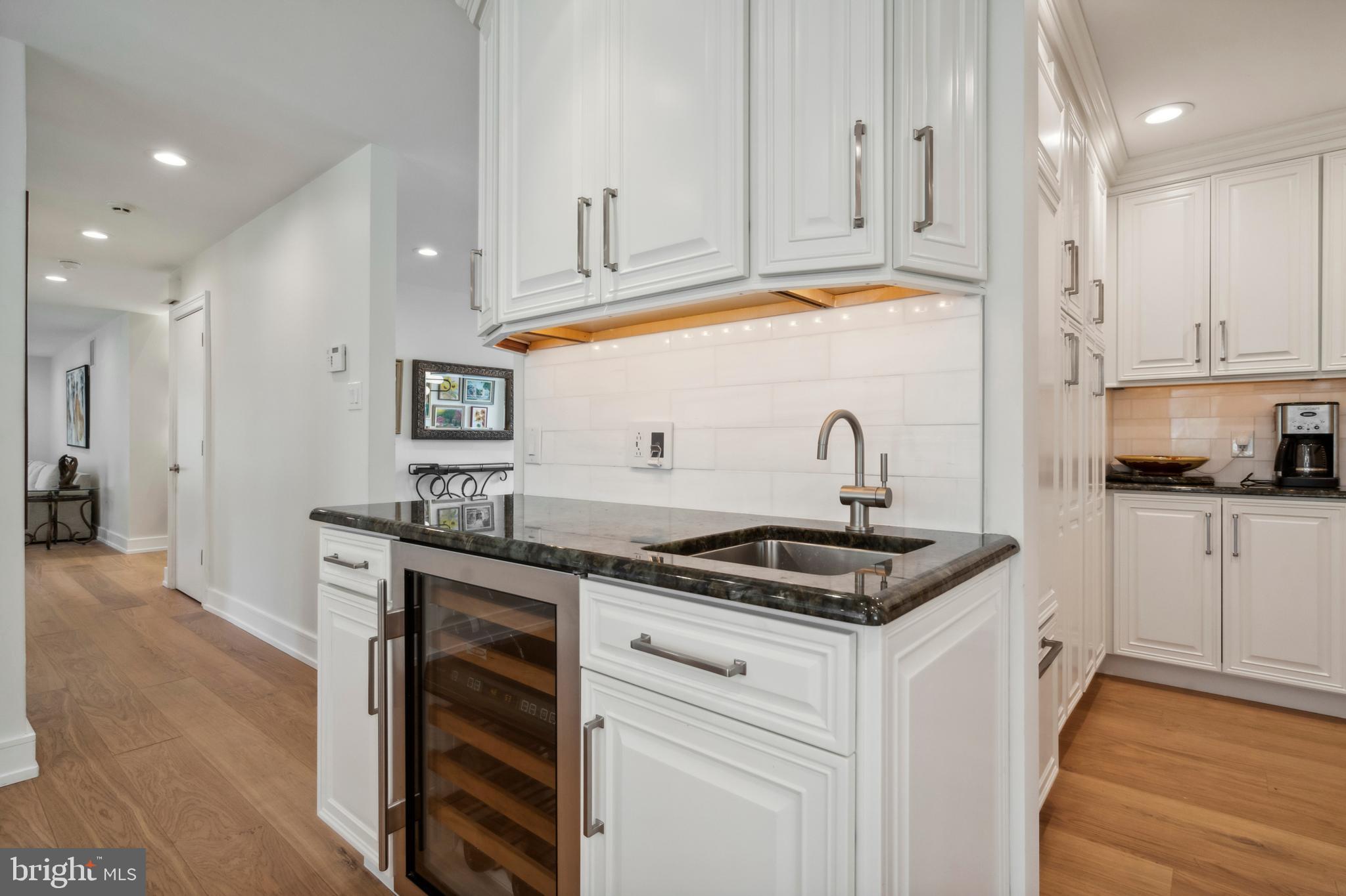 LONG LANE FARMS 3 - Residential