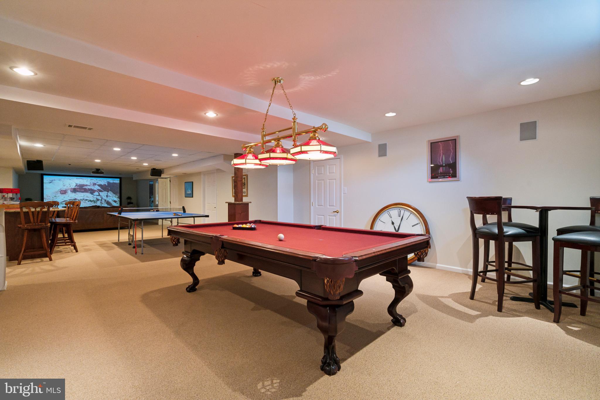 LONG LANE FARMS 3 - Residential