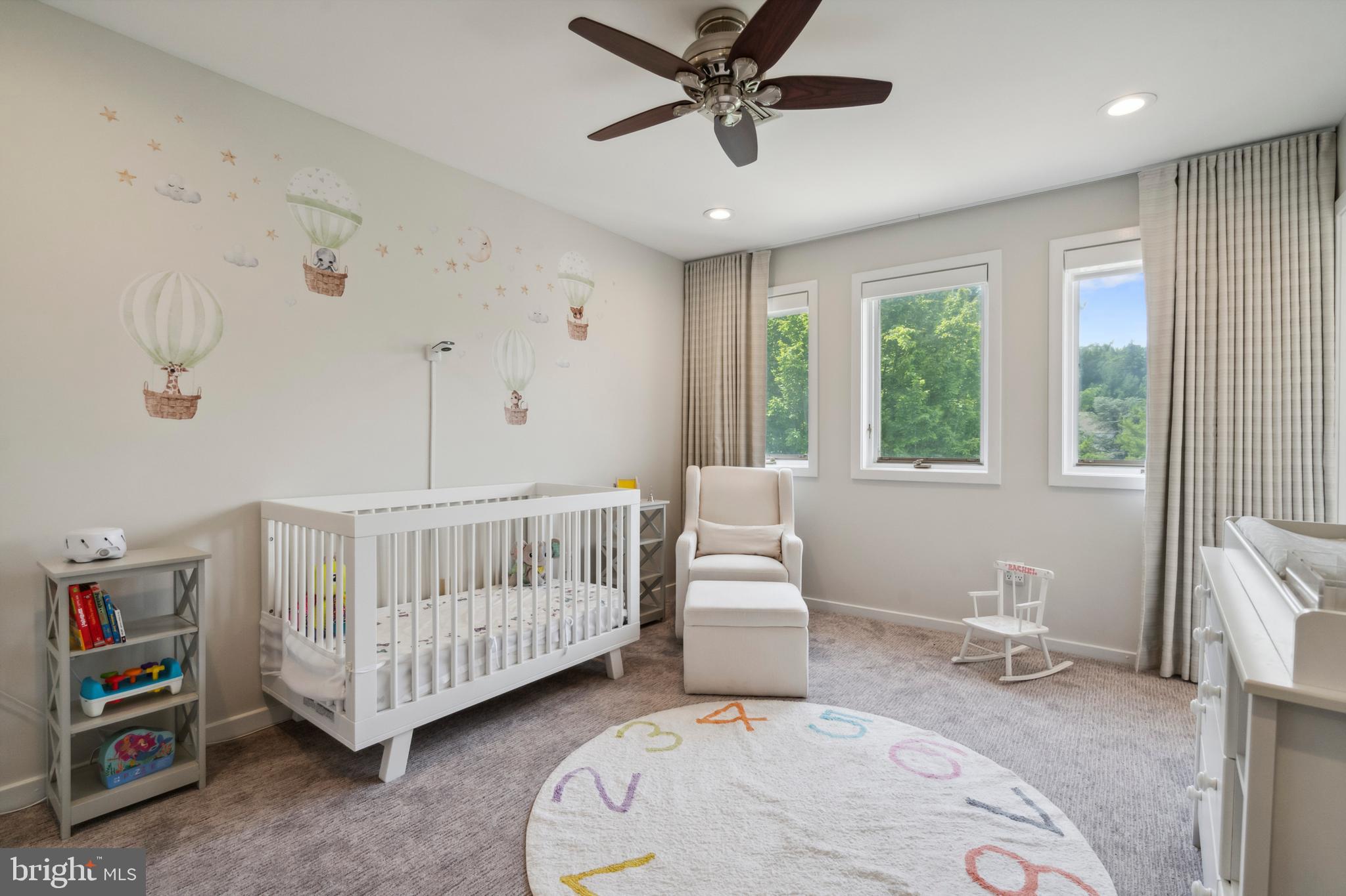 LONG LANE FARMS 3 - Residential