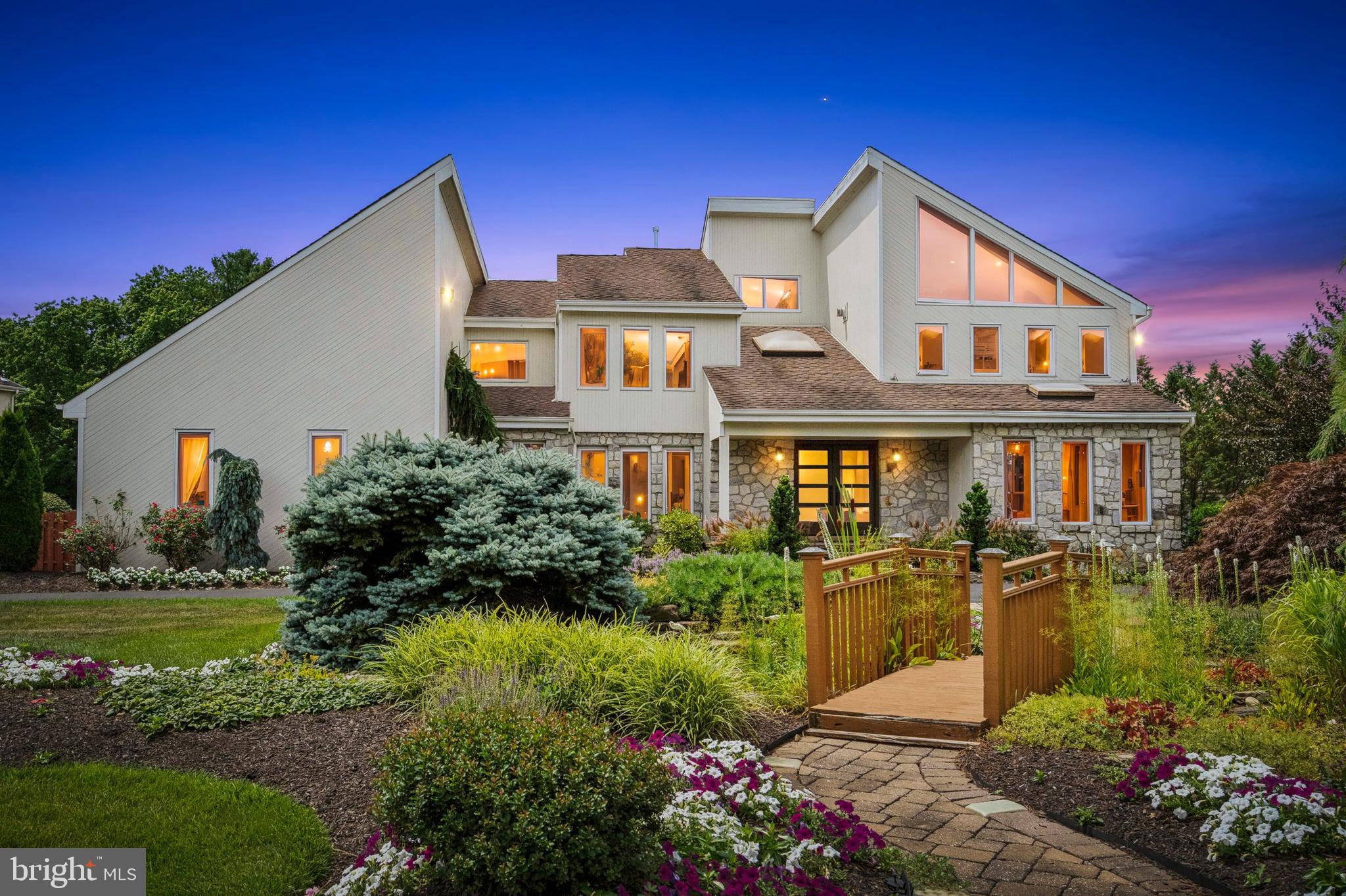 LONG LANE FARMS 3 - Residential