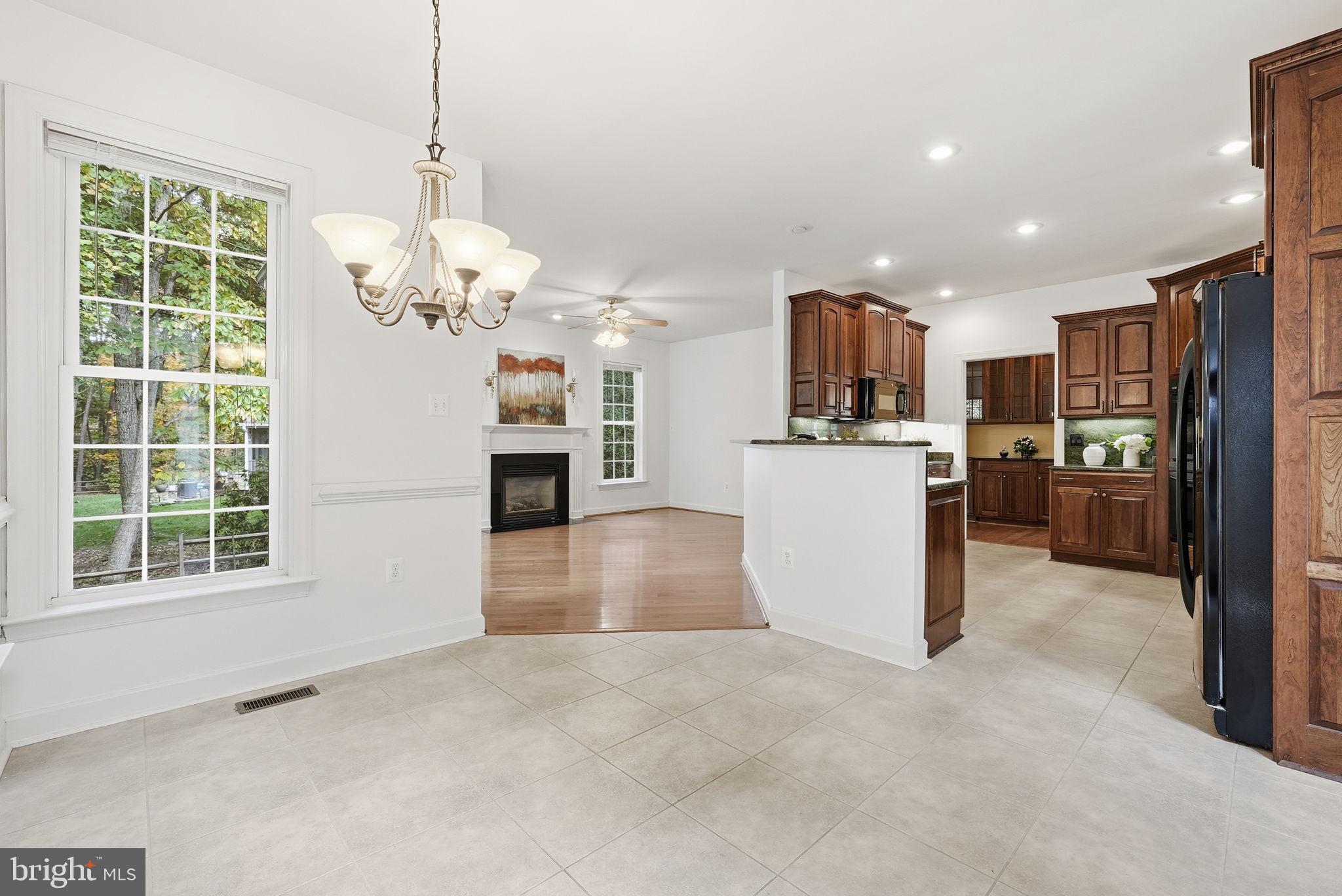 FAWN LAKE - Residential