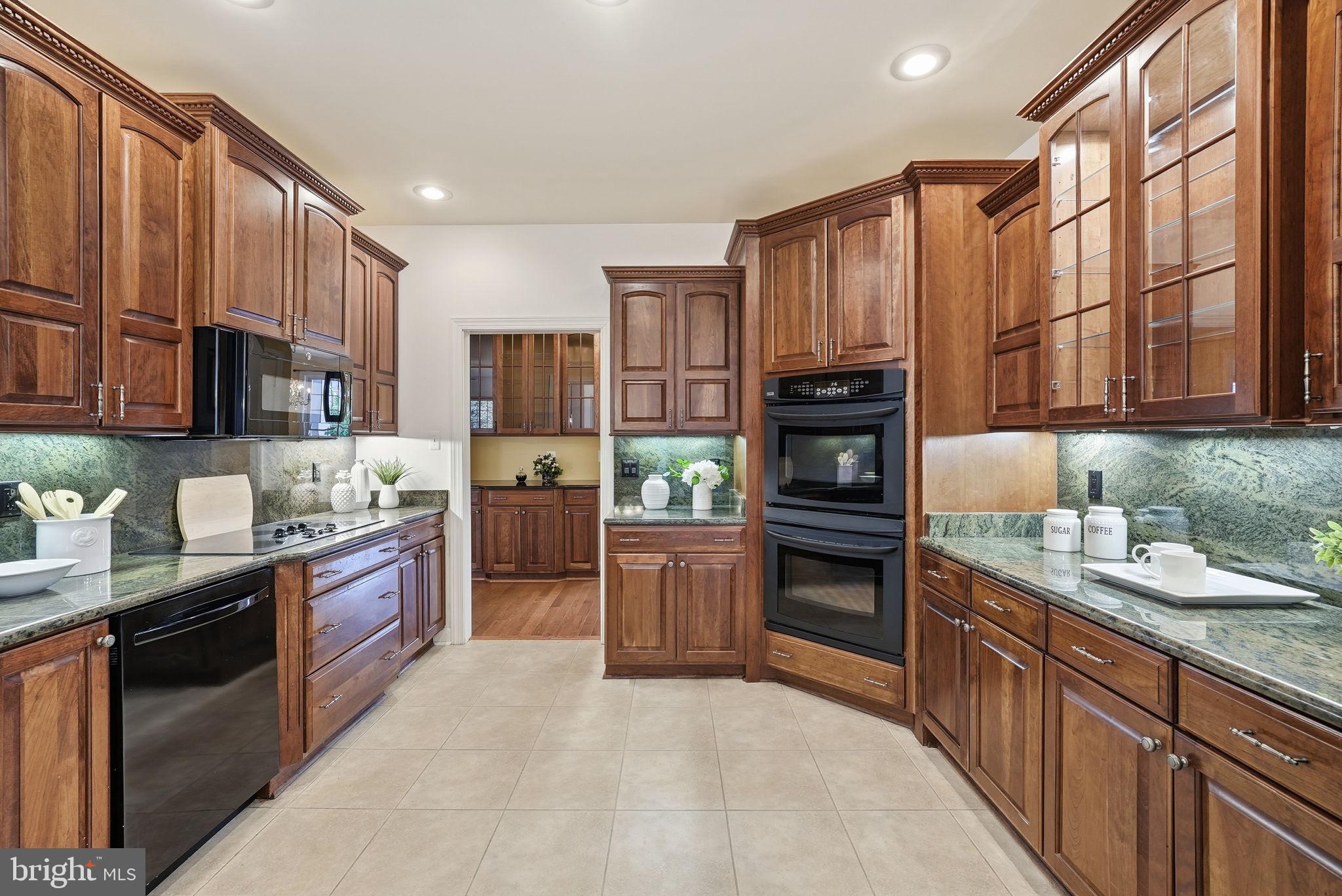 FAWN LAKE - Residential