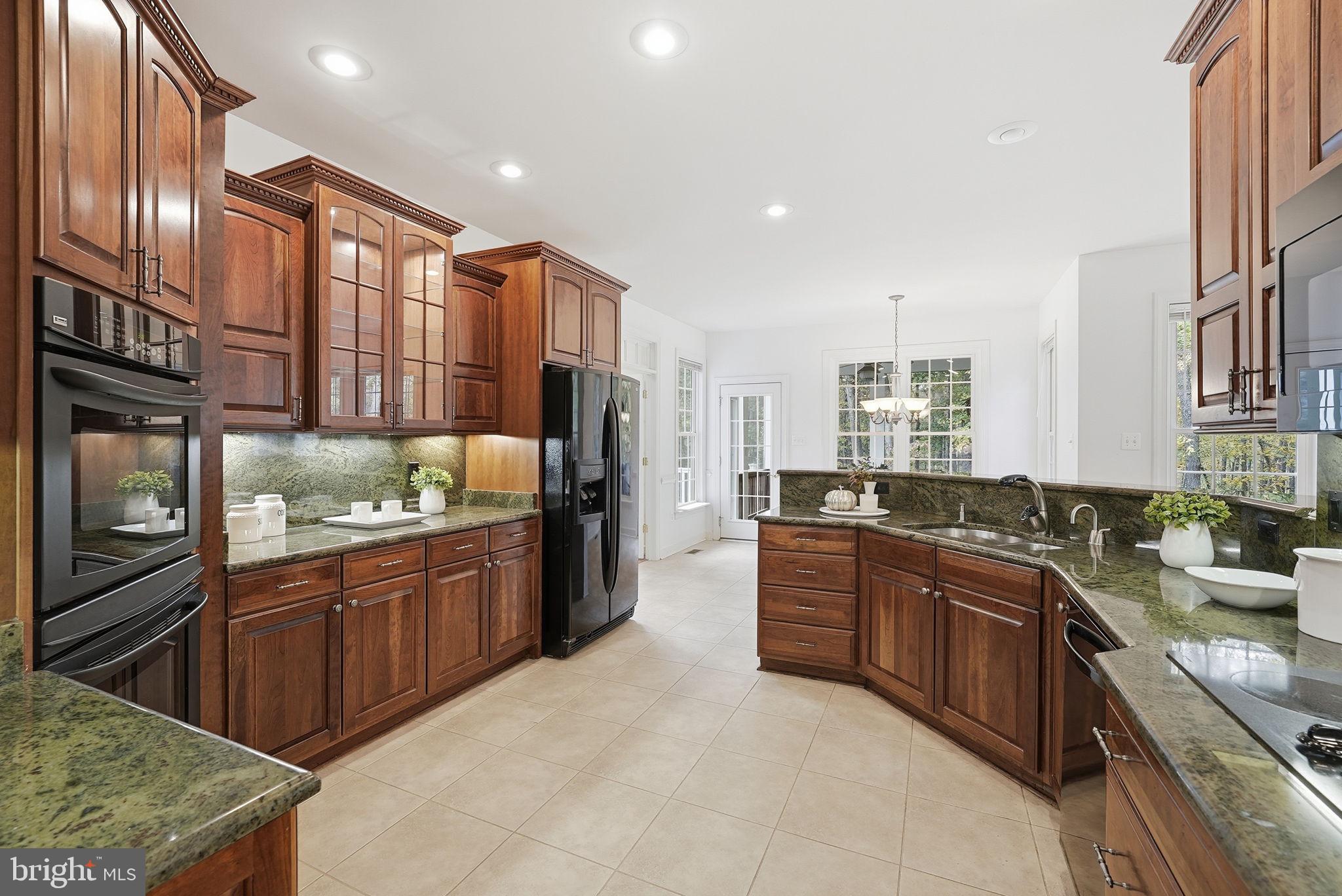 FAWN LAKE - Residential