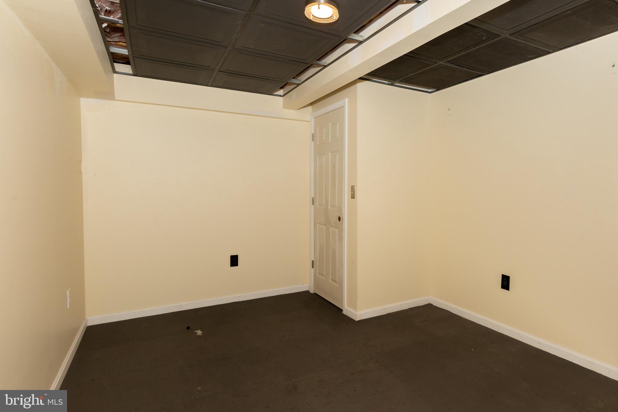 SHAFFER HILLS - Residential Lease