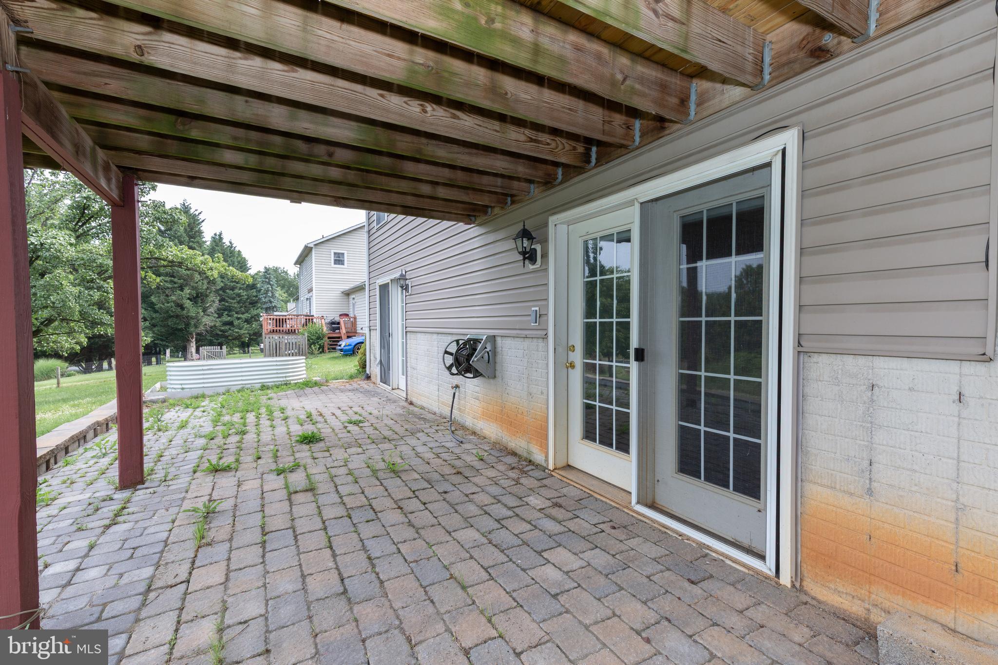 SHAFFER HILLS - Residential Lease