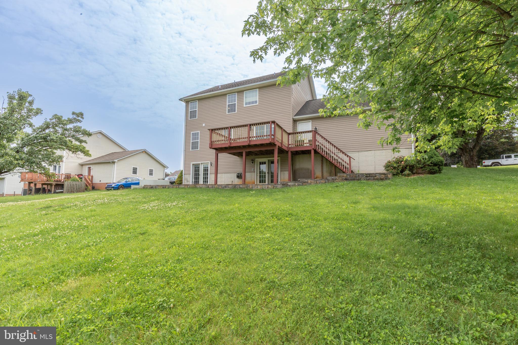 SHAFFER HILLS - Residential Lease