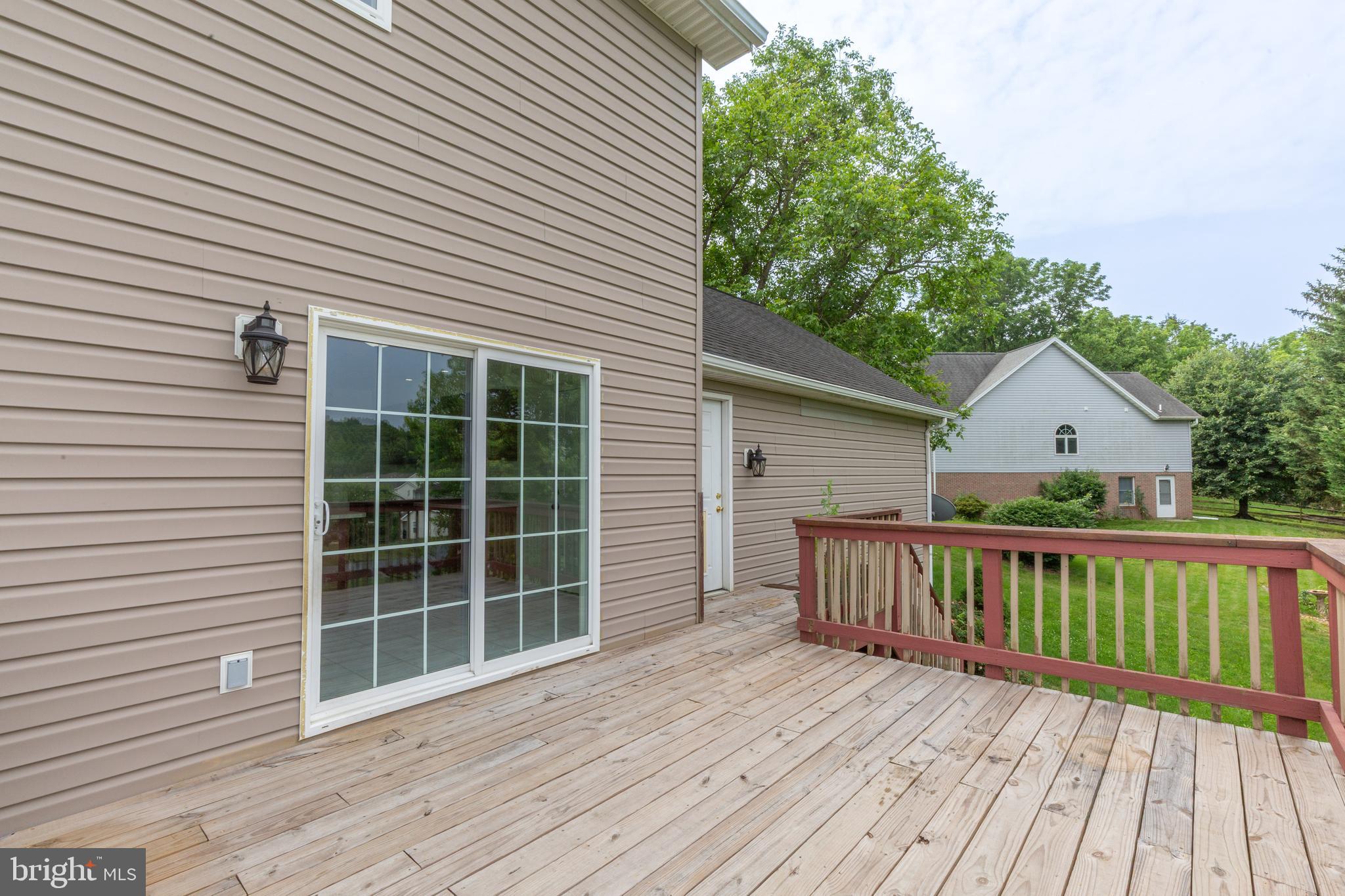 SHAFFER HILLS - Residential Lease