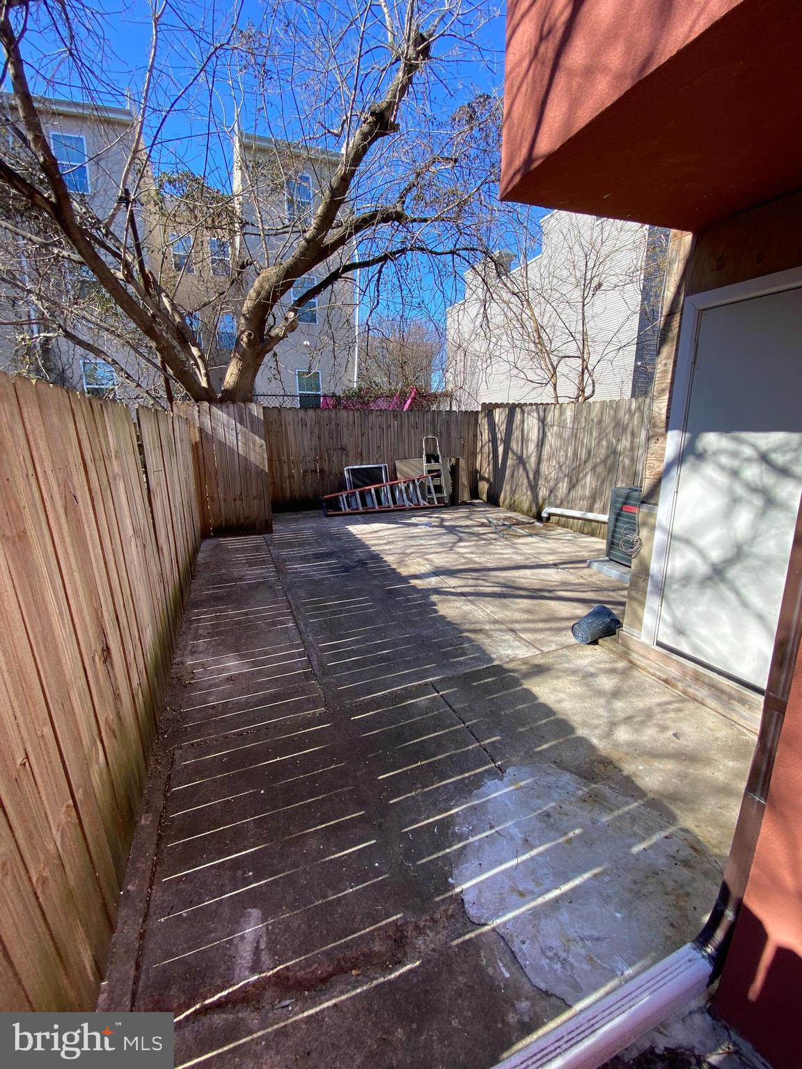 NORRIS SQUARE - Residential Income