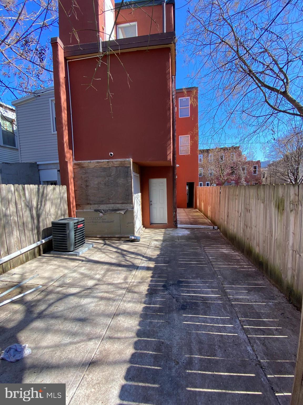 NORRIS SQUARE - Residential Income