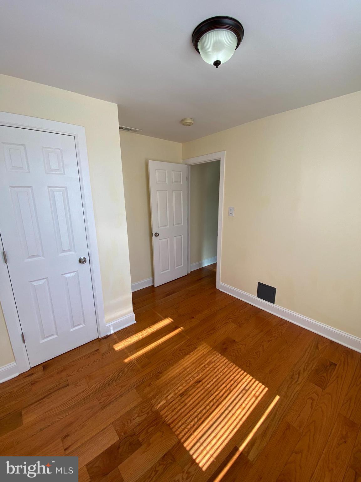 NORRIS SQUARE - Residential Income