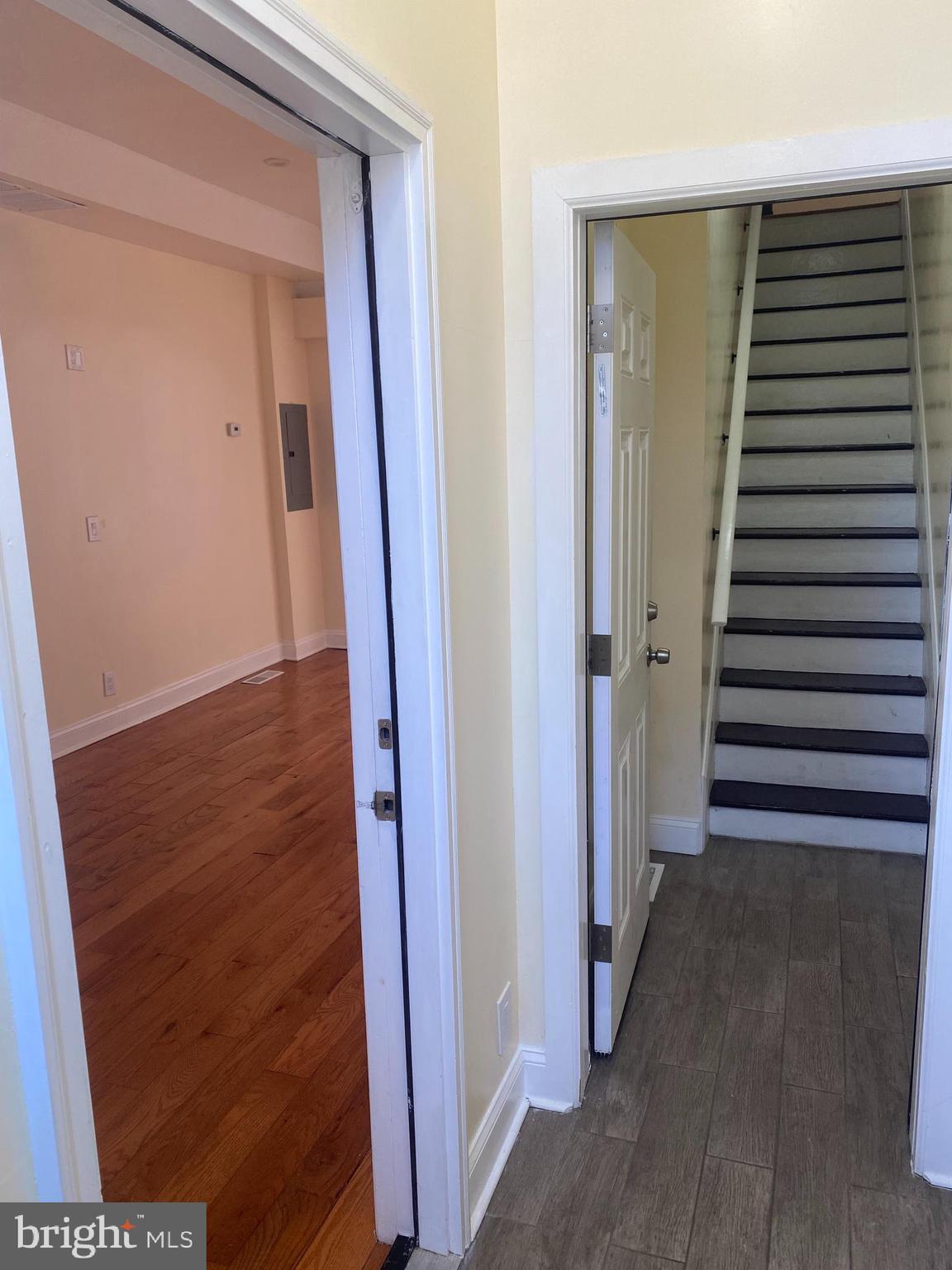 NORRIS SQUARE - Residential Income