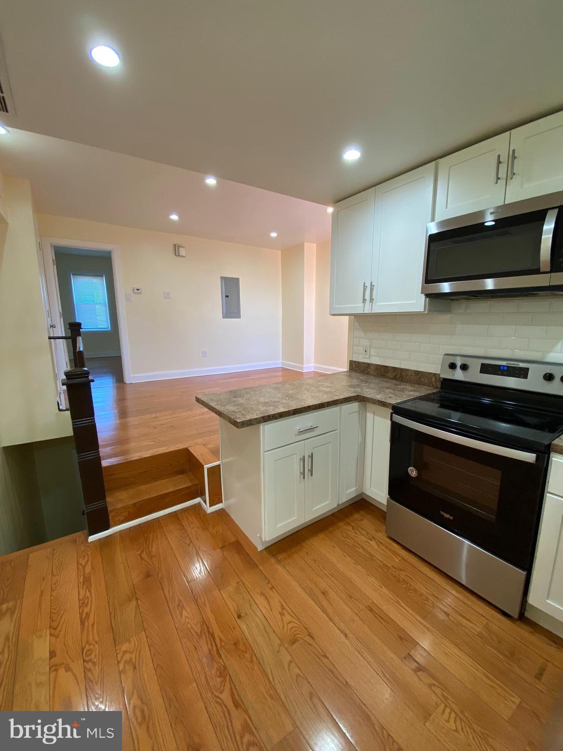 NORRIS SQUARE - Residential Income