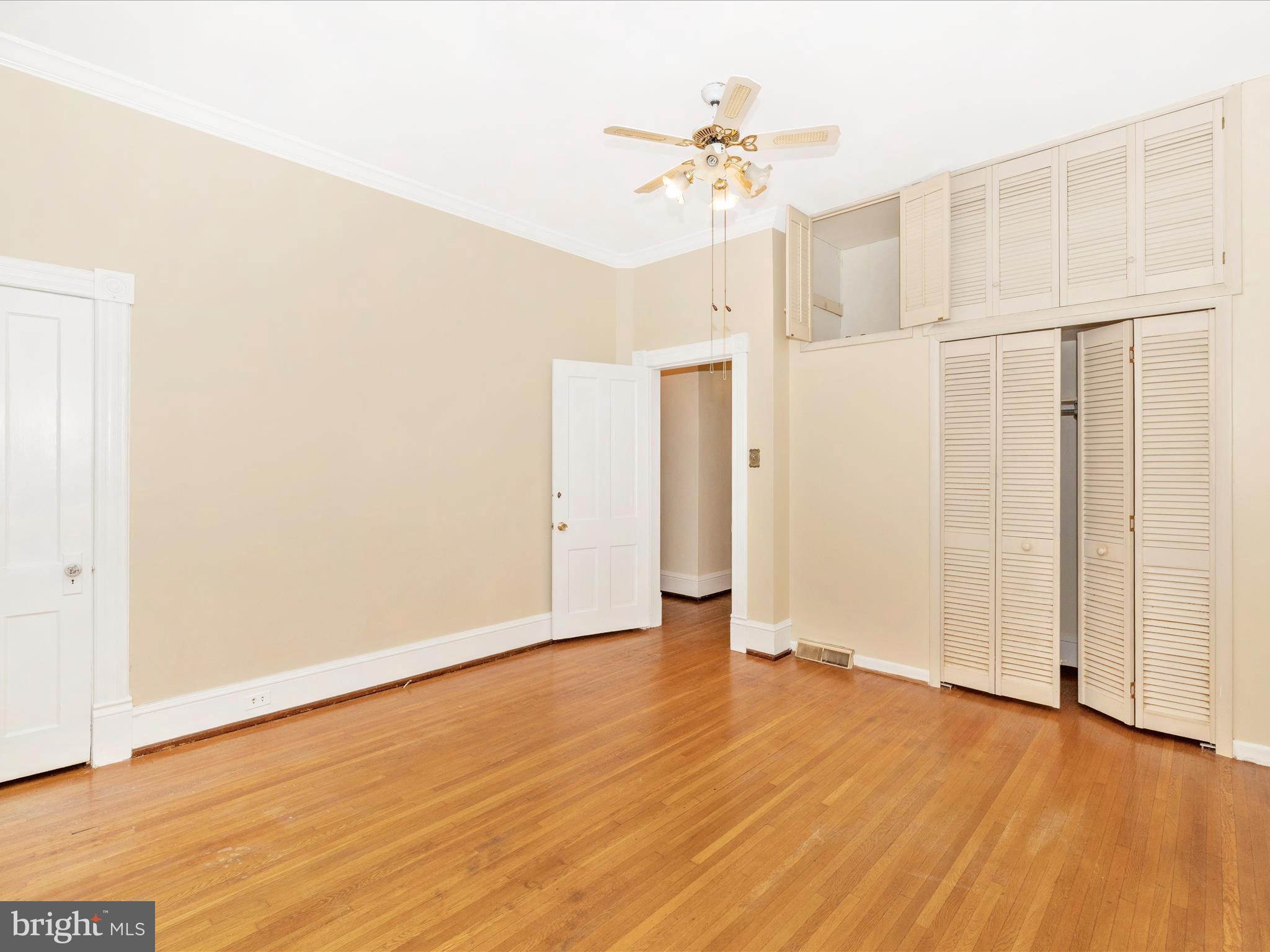 NORTH END - Residential