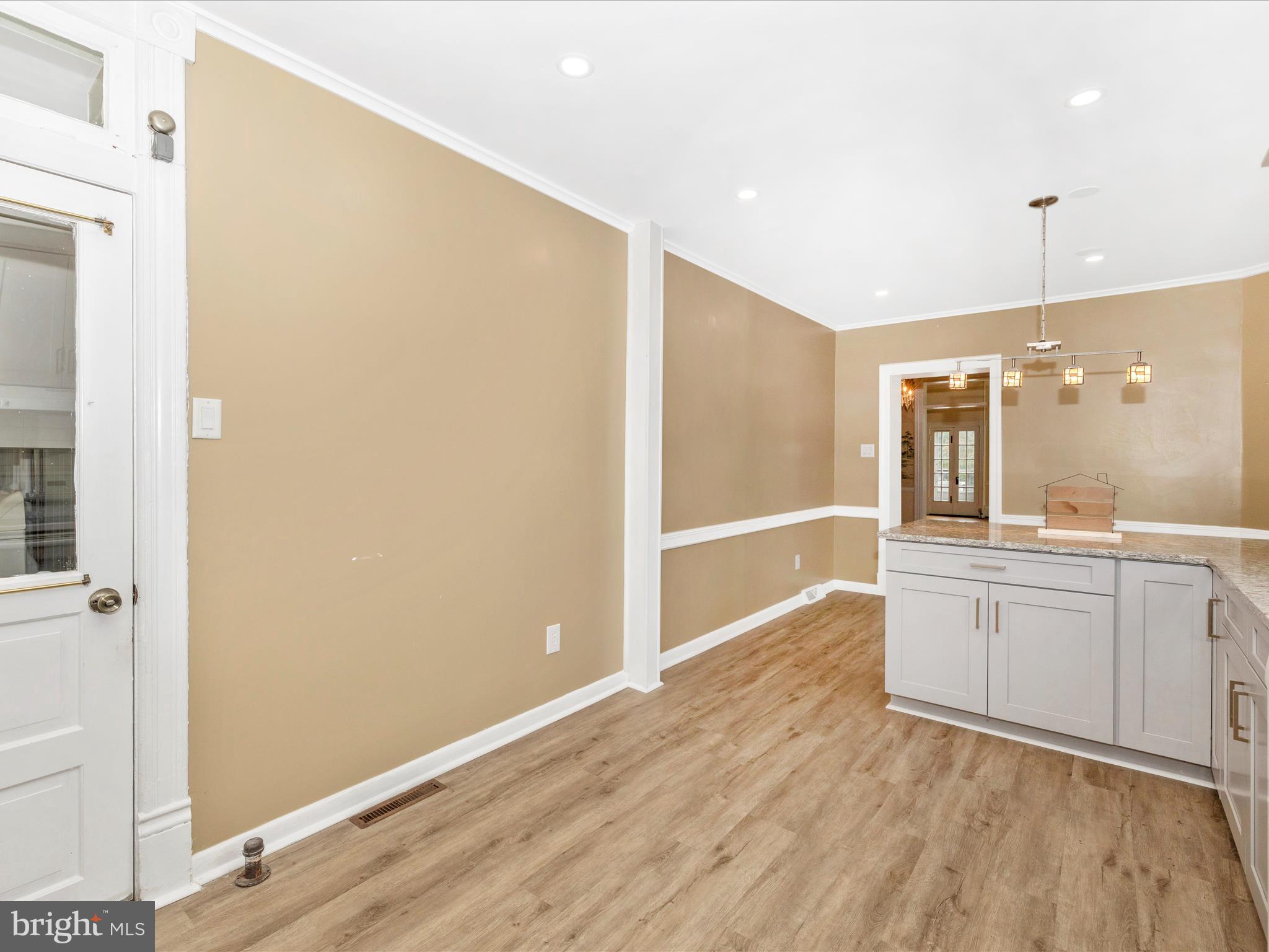 NORTH END - Residential