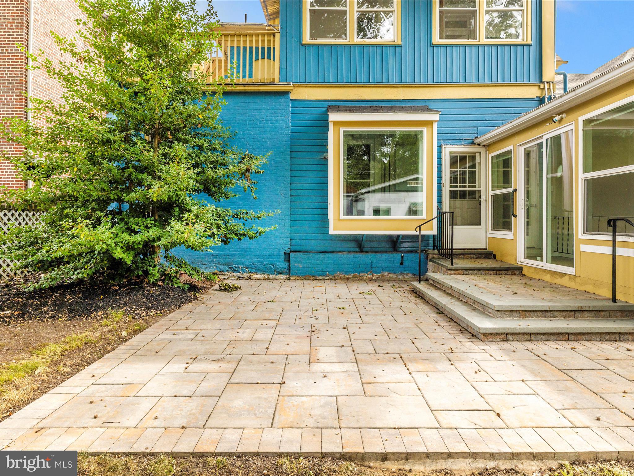 NORTH END - Residential