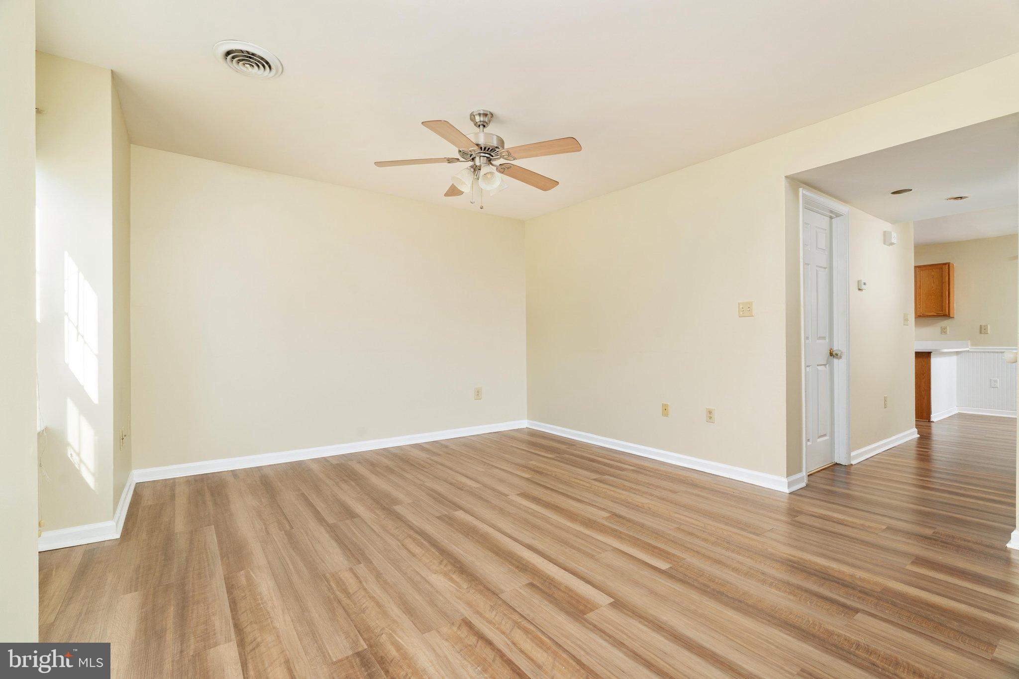 640 W MARTIN STREET W