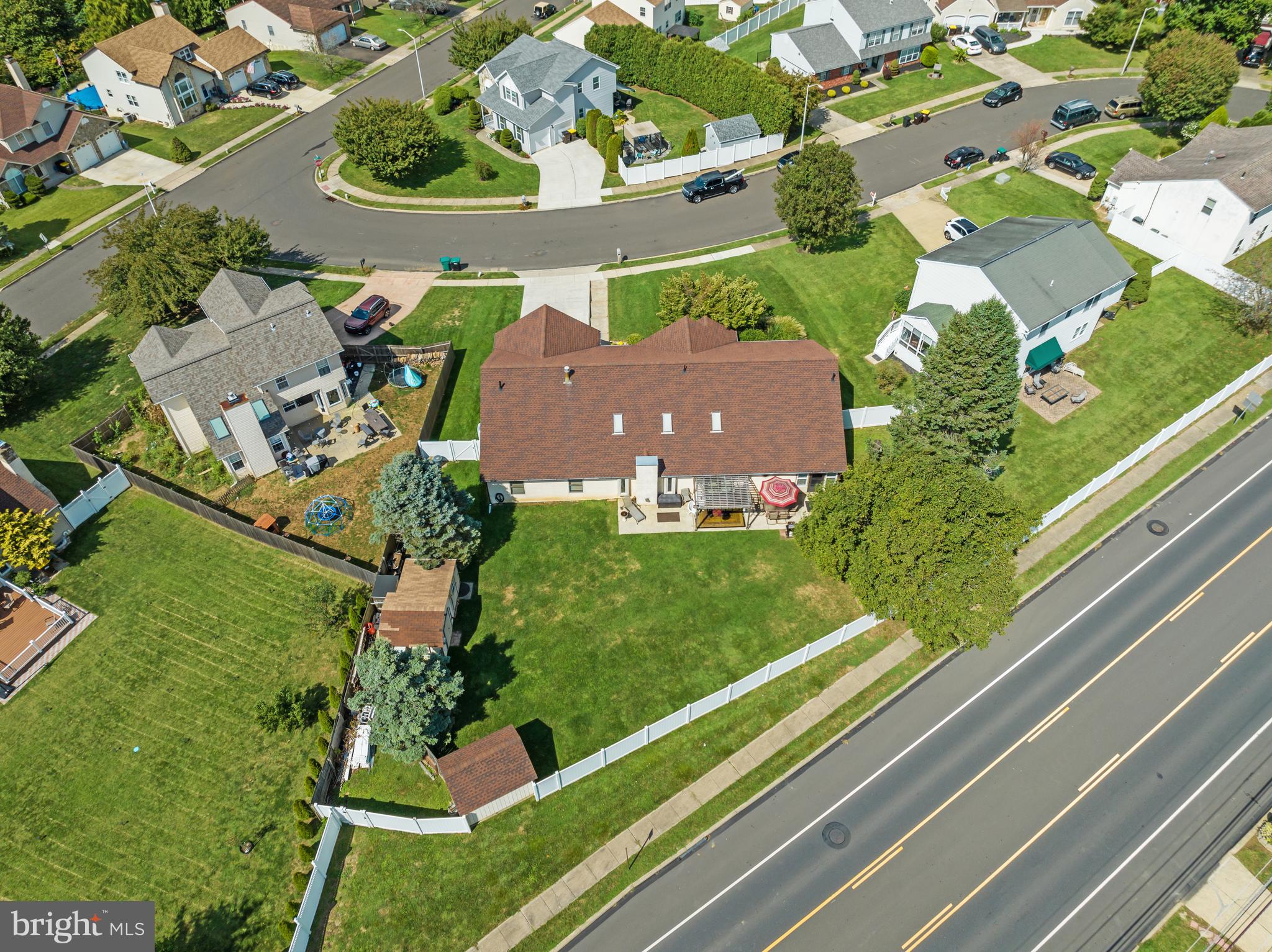 MAGNOLIA HILL - Residential