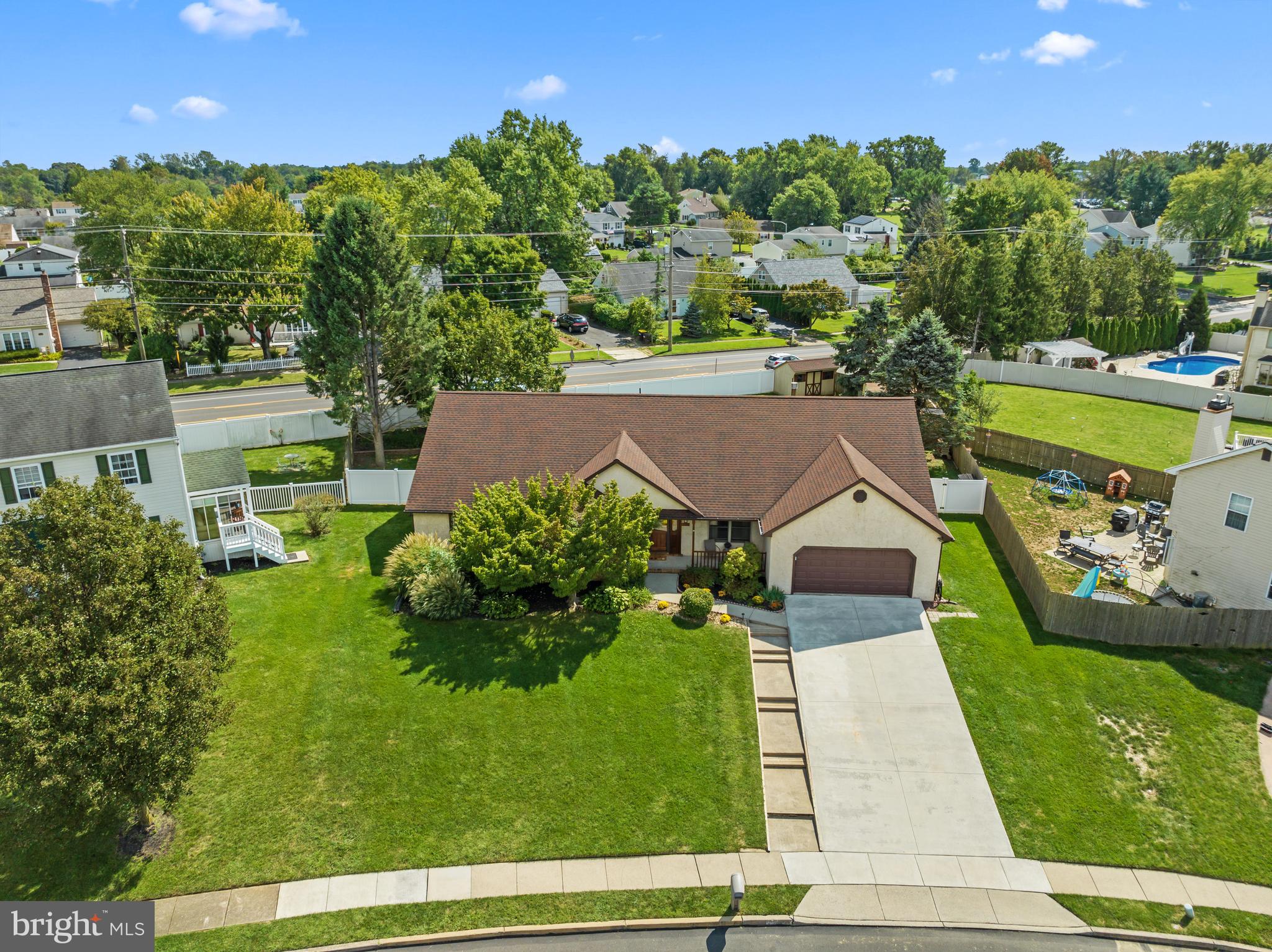 MAGNOLIA HILL - Residential