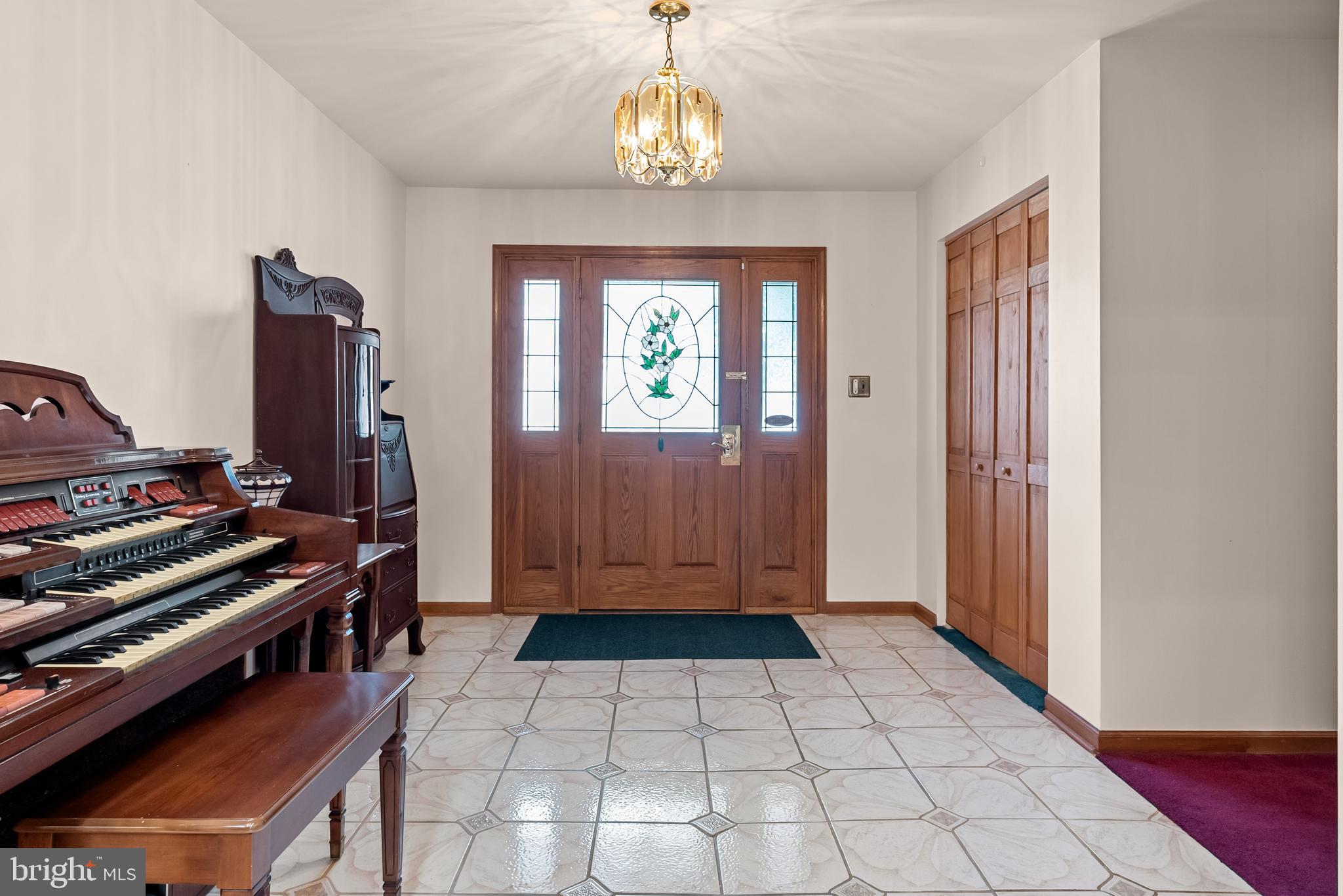 MAGNOLIA HILL - Residential
