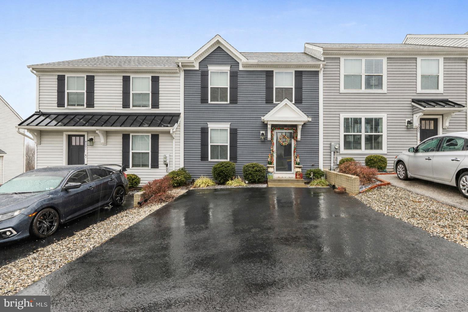 BRIDGEVIEW - Residential