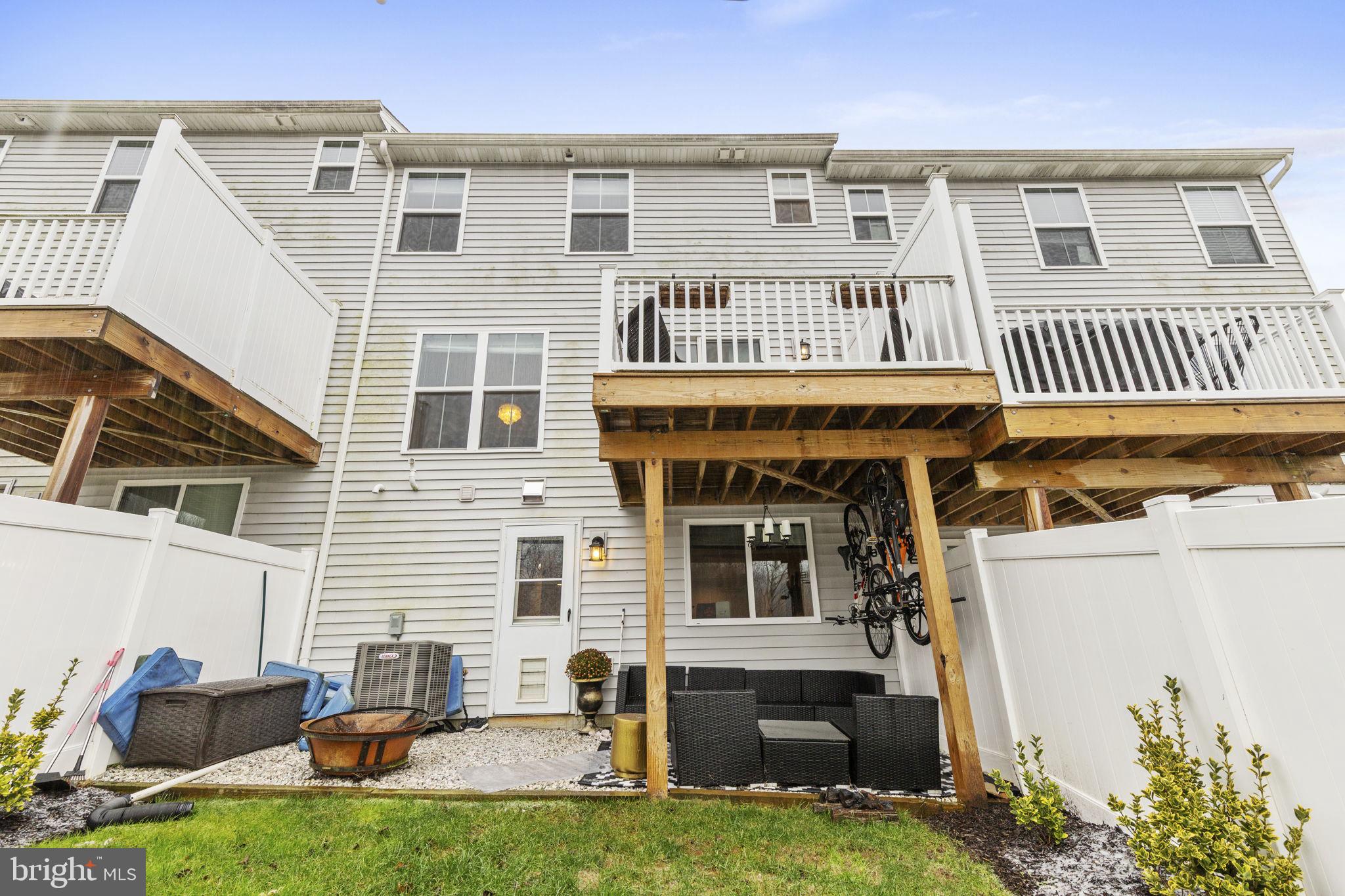 BRIDGEVIEW - Residential