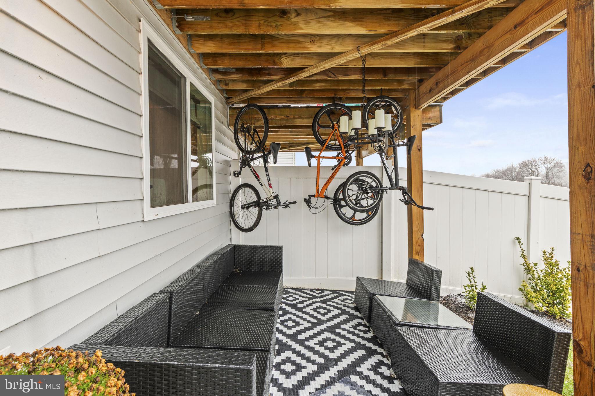 BRIDGEVIEW - Residential