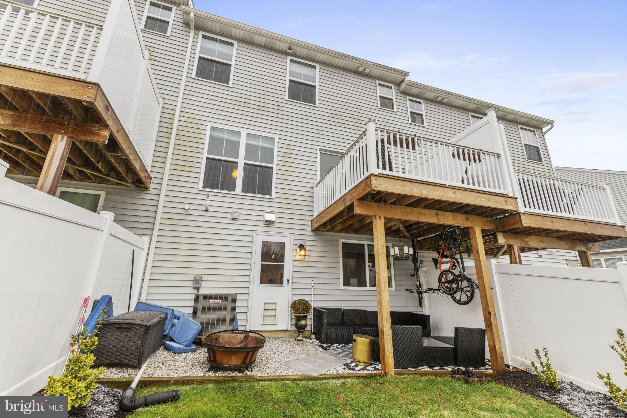 BRIDGEVIEW - Residential