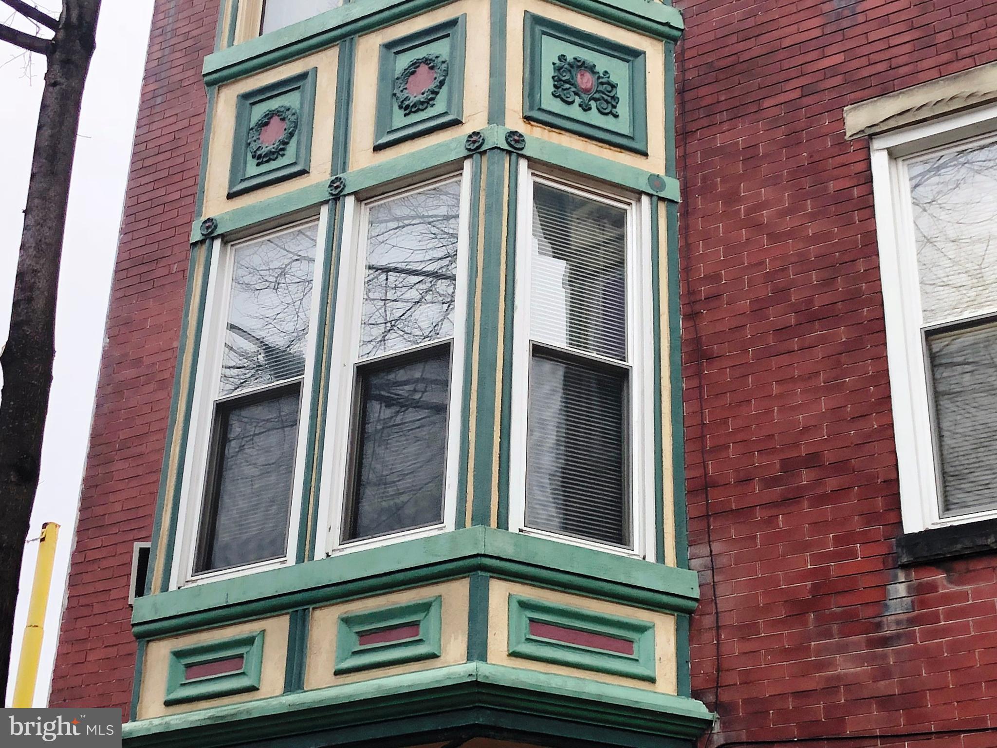 DOWNTOWN HAGERSTOWN - Residential Income