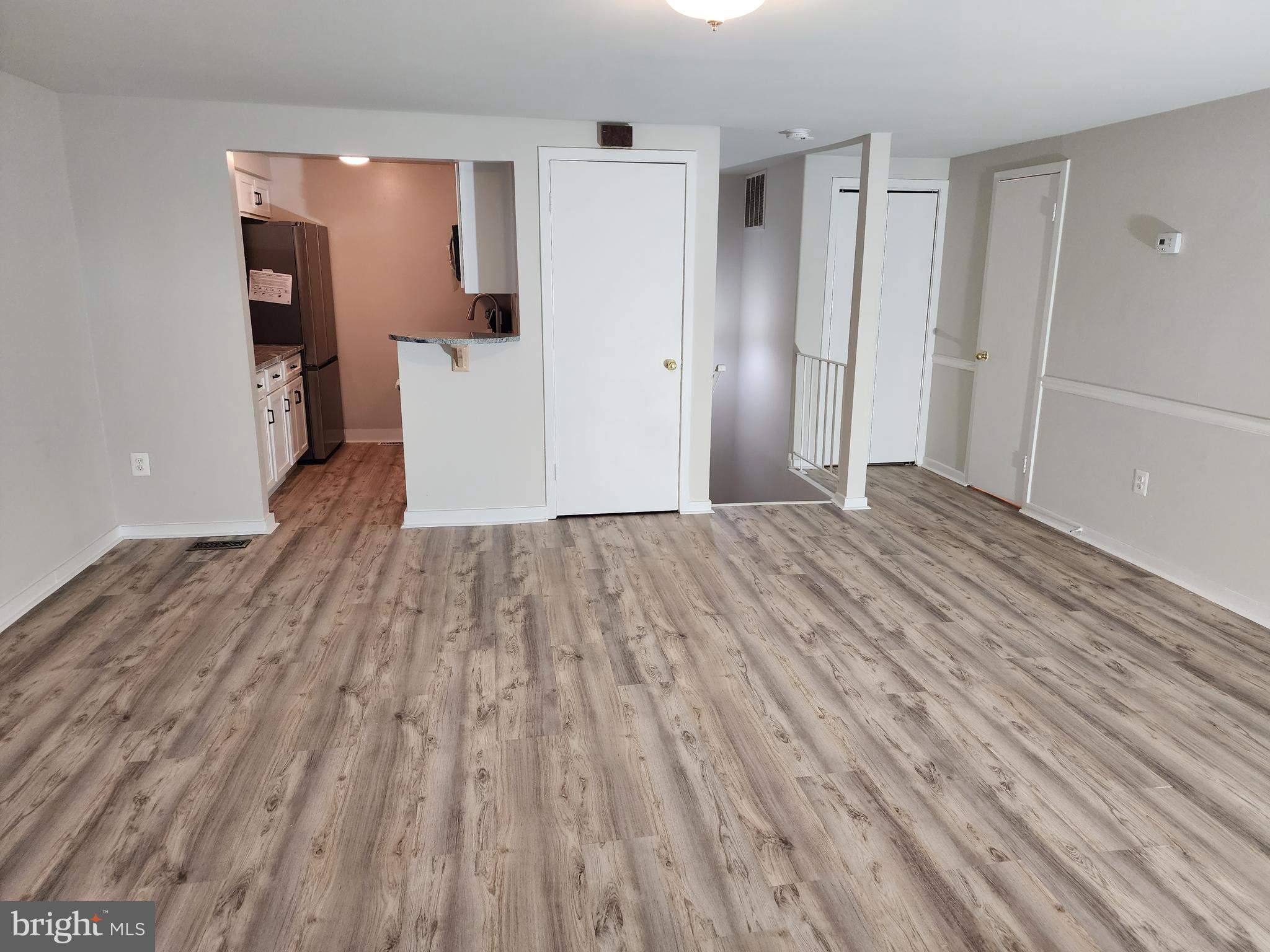 CHRISTOPHER COURT - Residential Lease